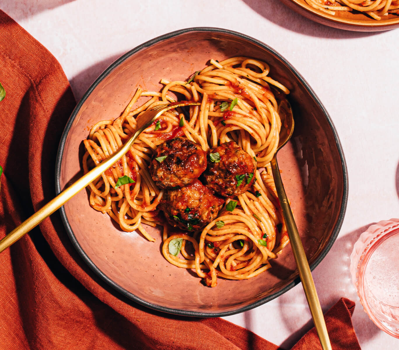 Bowl Of Spaghetti And Meatballs With Blended Pasta Sauce